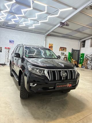 Toyota Land Cruiser 150 2018