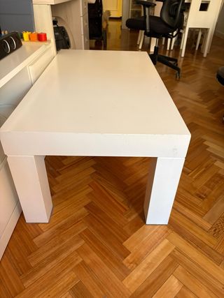 Mesa de centro blanca de madera