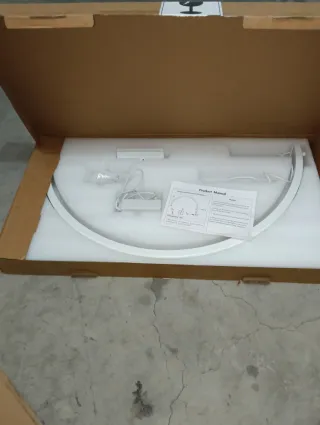 Lámpara Media Luna 3000K-6500K