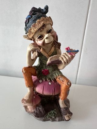 Dos Figuras de Elfos