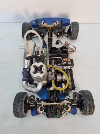 Coche RC escala 1:10