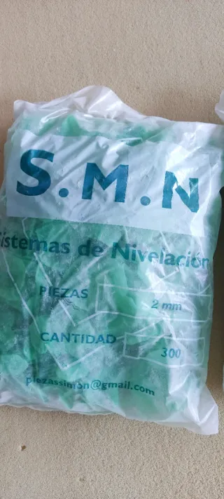 Calzos para suelo 2MM (300 uds)
