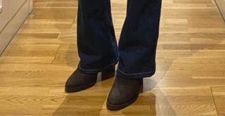 Botines marrones de 9 cm de tacón.