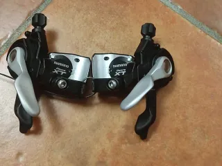 Comandi Cambio Shimano Deore XT