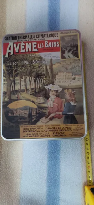 Caja de lata vintage Gare Bousquet