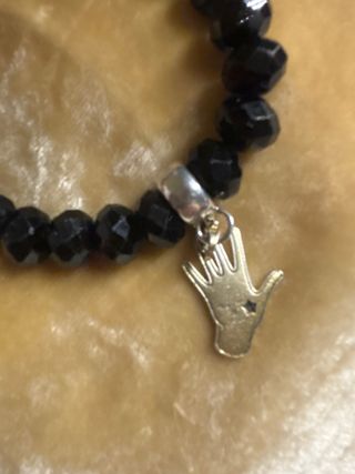 Pulsera Thomas Sabo Negra con Charm Mano