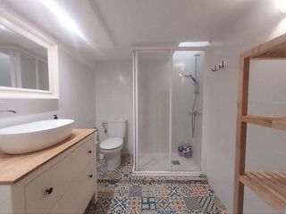 Chalet en venta en El Camp de l'Arpa del Clot en Barcelona