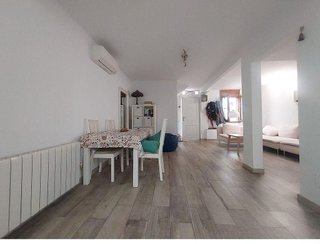 Chalet en venta en El Camp de l'Arpa del Clot en Barcelona