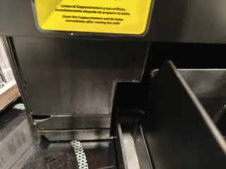 Cafetera Cecotec Cremmaet Compacticcino Black