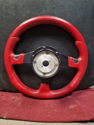 Volante Tuning Rojo y Negro