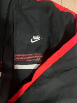 Chaqueta Nike Negra Roja Talla XL Vintage
