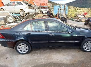 Mercedes-benz a2036800698 guantera clase c 355948