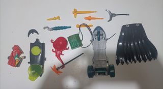 Lot 14 accessories Kenner Batman Robin Riddler Has