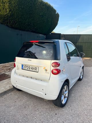smart fortwo 2011
