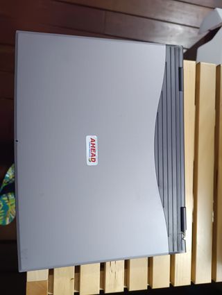 Portátil Ahead 3220