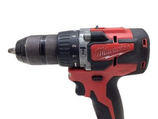 taladro a bateria milwaukee m18 cblpd