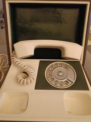 Teléfono vintage Telcer Italia 70s