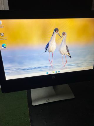 Ordenador AIO HP i5 8GB/128GB Todo en Uno