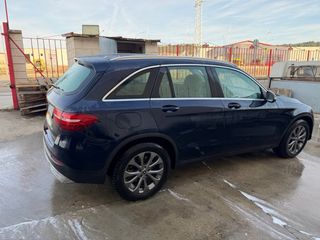 Mercedes-Benz GLC 350. 265cv 9G 2020