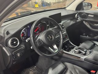 Mercedes-Benz GLC 350. 265cv 9G 2020