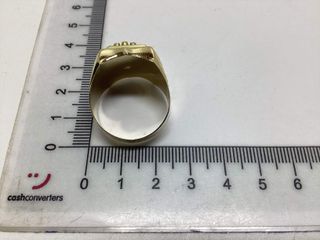 sello oro 18k con piedra