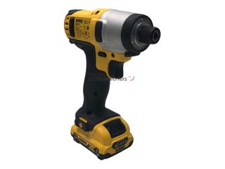 taladro a bateria dewalt dcf815