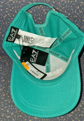 Gorra Deportiva EA7 Emporio Armani Visera Curva.