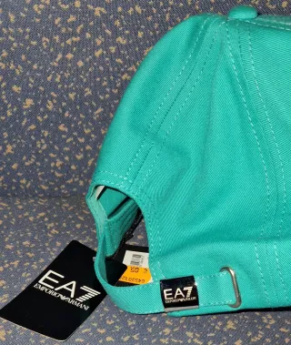 Gorra Deportiva EA7 Emporio Armani Visera Curva.