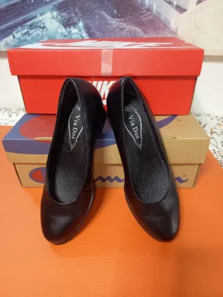Tacones Via Dos Talla 38 Negros