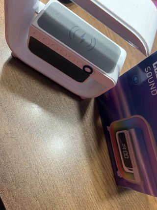 Altavoz Bluetooth con Alarma y Luces LED