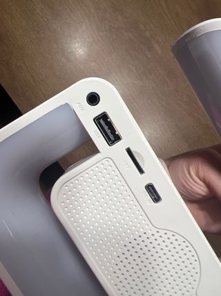 Altavoz Bluetooth con Alarma y Luces LED