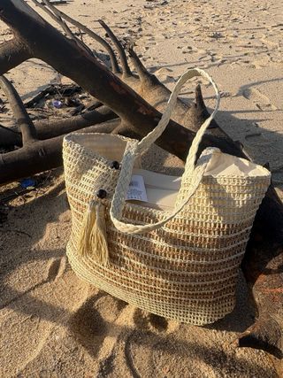 Mala de palha bege e castanha