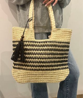 Mala de palhinha com franjas