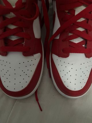Nike Dunk Rojas y Blancas Talla 43 Originales