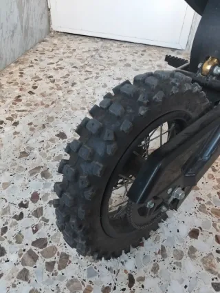 M2R MX PRO Moto Eléctrica Infantil