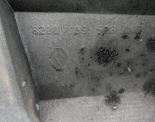 Paragolpes del renault 8200139528 scenic ii 115651