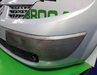 Paragolpes del renault 8200139528 scenic ii 115651