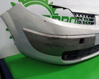 Paragolpes del renault 8200139528 scenic ii 115651