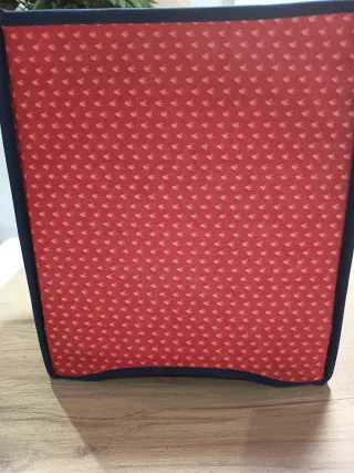 Armario Nicoleta. Muñecas Imaginarium + 9 Perchas