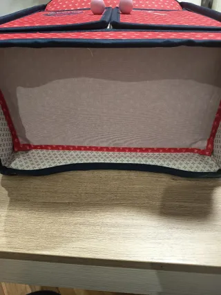 Armario Nicoleta. Muñecas Imaginarium + 9 Perchas