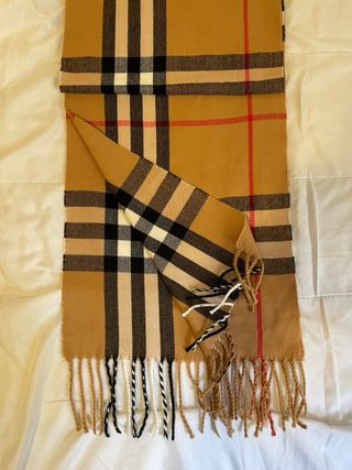 Bufanda Burberry Clásica Check Beige