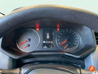 Renault Clio Authentic SCe 49 kW (67CV)