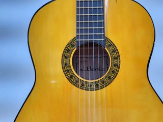 guitarra clasica albeniz sin modelo