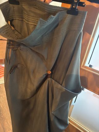 Falda verde militar talla XS