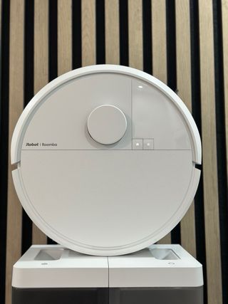 Roomba Plus 405 Combo Robot + AutoWash Dock