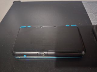 Nuovo Nintendo 2DS XL Nero Turchese