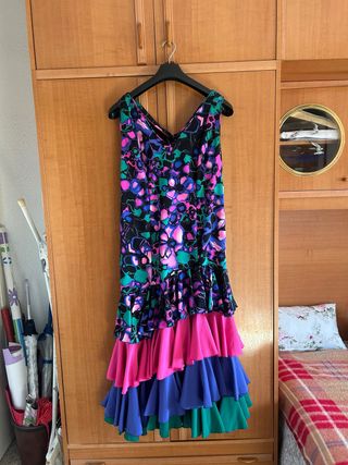 Vestido flamenco volantes multicolor