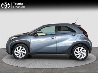 TOYOTA Aygo X Play MT