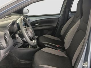 TOYOTA Aygo X Play MT