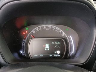 TOYOTA Aygo X Play MT
